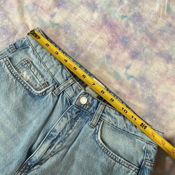 SoldHP🫧[ BDG ] Distressed High Rise Cropped Flare - Picture 10 of 11